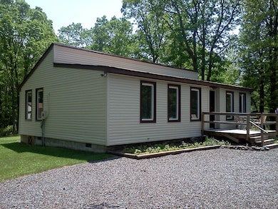 34 Berry Ln, Jim Thorpe, PA 18229 - photo 2