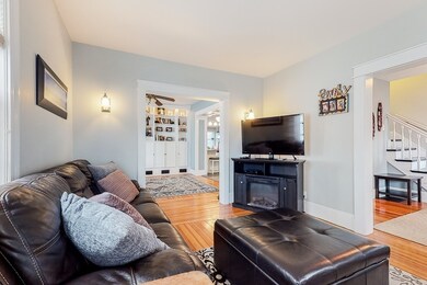 37 Pleasant Park Rd, Winthrop, MA 02152 - photo 5