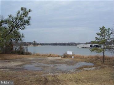 0 Pinewood Ln unit 1000025877, Colonial Beach, VA 22443 - photo 7