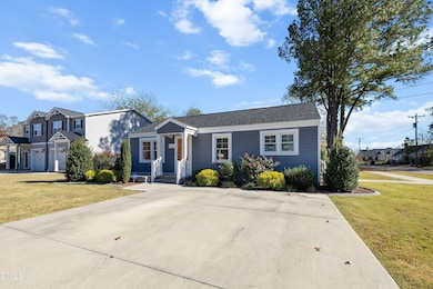 209 S Walnut St, Princeton, NC 27569 - photo 2