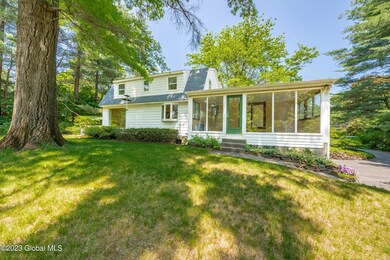 2314 Algonquin Rd, Schenectady, NY 12309 - photo 5