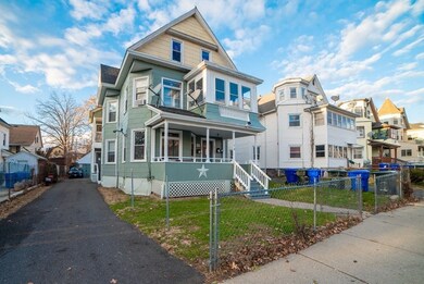 70 Alexander St, Springfield, MA 01107 - photo 4