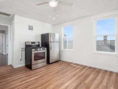 95 Green Hill Pkwy unit 3, Worcester, MA 01605 - photo 3