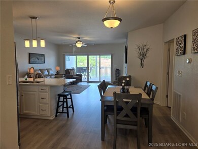 275 Flynn Rd unit 304, Lake Ozark, MO 65049 - photo 2