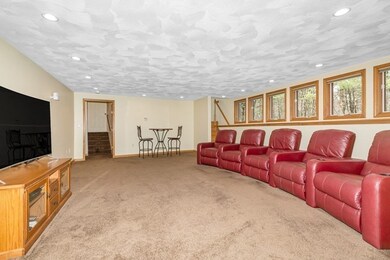 9 Daniel Finn Cir, Billerica, MA 01821 - photo 4