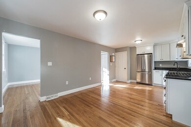 8 Rosa Cir unit 8, Billerica, MA 01821 - photo 5