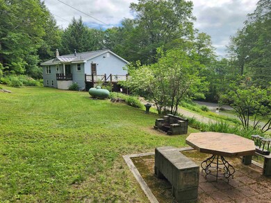 301 2nd Nh Turnpike, Claremont, NH 03743 - photo 4