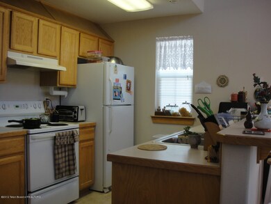 690 Streamside St, Driggs, ID 83422 - photo 7