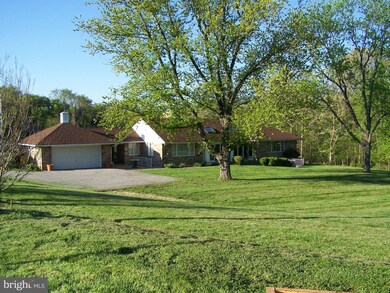 3117 Rices Ln, Windsor Mill, MD 21244 - photo 4