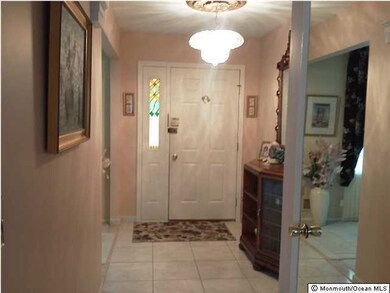 3 Hidden Pond Ln, Holmdel, NJ 07733 - photo 2