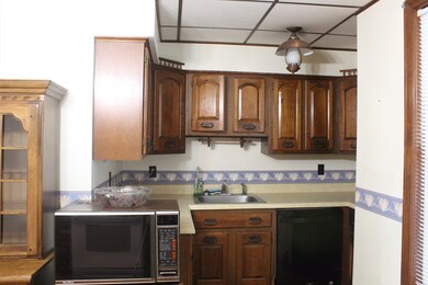 20 Almont Ave, Worcester, MA 01604 - photo 3