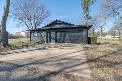 23814 E 76th St S, Broken Arrow, OK 74014 - photo 5