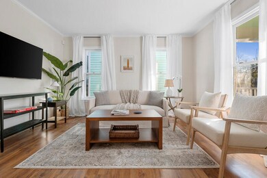 002-172StPhilipSt-UnitD-Charleston-SC-29