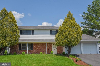 10 S Hummingbird St, Keyser, WV 26726 - photo 2