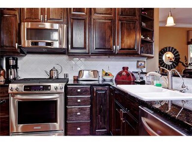 629 Jaeger St, Columbus, OH 43206 - photo 5