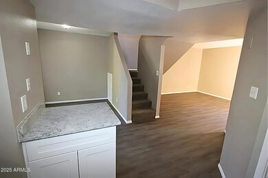 1741 E Pepper Cir unit 1, Mesa, AZ 85203 - photo 5