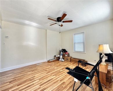 70 Mancha St, Eighty Four, PA 15330 - photo 5