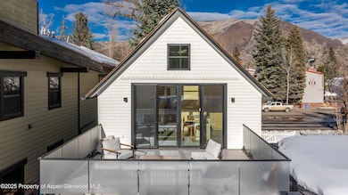 211 W Main St unit 201, Aspen, CO 81611 - photo 4