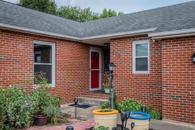 216 Clicks Ln, New Market, VA 22844 - photo 2