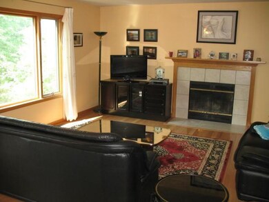 592 Ironwood Way, Saline, MI 48176 - photo 3