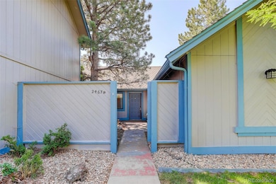 2467 S Victor St unit D, Aurora, CO 80014 - photo 3