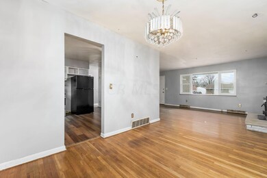 007_ - 1718 Bostwick Rd - 034