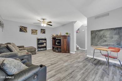 4405 W Sunnyside Ave-7