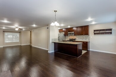 10318 Briar Forest Dr unit 28/4, Houston, TX 77042 - photo 5