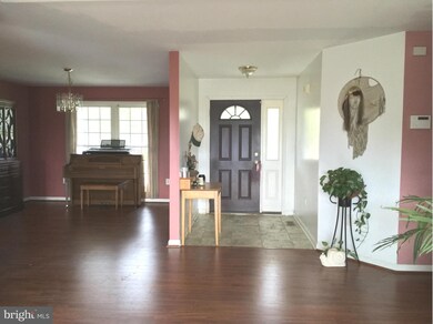 47 Bayer Rd, Hedgesville, WV 25427 - photo 2