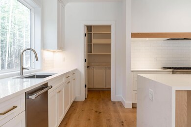 2-Interior-32