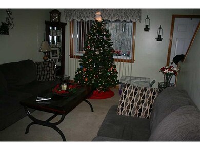 Living Room. SPACIOUS LIVING ROOM ALL DECORATED FO