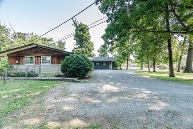 9307 Fairground Rd, Louisville, KY 40291 - photo 6