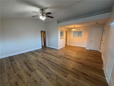 2764 Plantation Dr, Atlanta, GA 30344 - photo 4