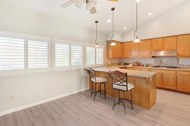 8862 Starfall Way, Elk Grove, CA 95624 - photo 6