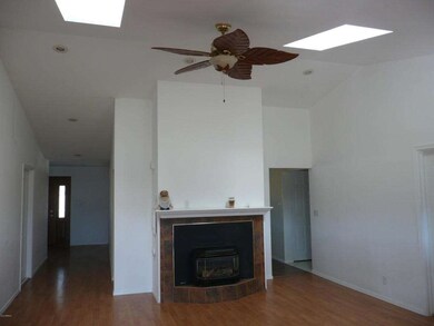 5 open floor plan