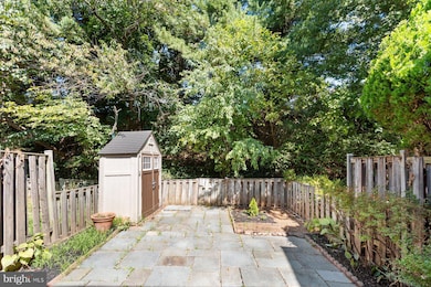 10603 Tuppence Ct, Rockville, MD 20850 - photo 3