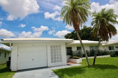 3643 Mainlands Blvd N, Pinellas Park, FL 33782 - photo 5