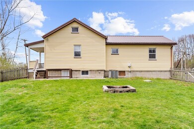 413 S Shenango St, Mercer, PA 16137 - photo 3