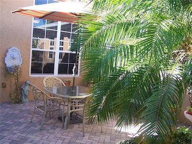 2491 Kensington Greens Dr unit 54, Sun City Center, FL 33573 - photo 2