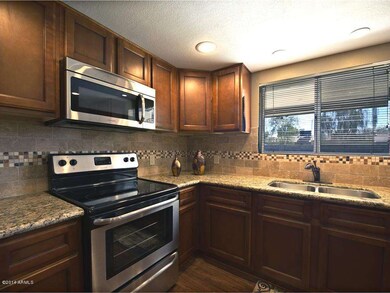 007_Kitchen Detail