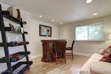 2nd Living Room / Flex Space