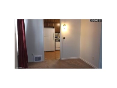 L-shaped area of living room could be a small dini