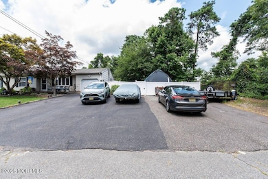 1325 12th Ave, Toms River, NJ 08757 - photo 4