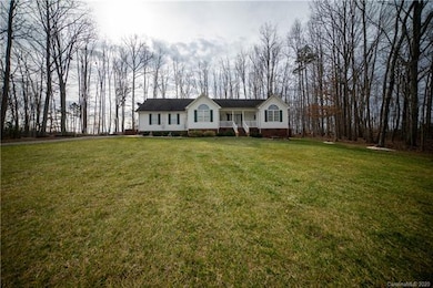 128 Poplar Leaf Ln, Statesville, NC 28625 - photo 2