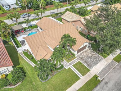 12761 SW 8th Ct, Davie, FL 33325 - photo 4