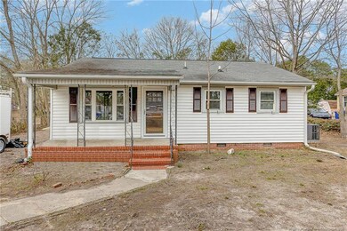 404 Roxie Ave, Fayetteville, NC 28304 - photo 2