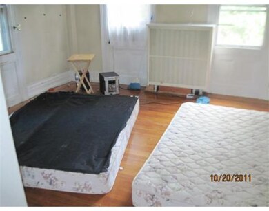 1329 Northampton St, Holyoke, MA 01040 - photo 4