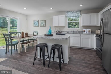 8 Finchley Ct, Middle River, MD 21220 - photo 2