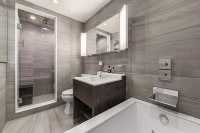 Bridge Tower Place unit 24C, New York, NY 10022 - photo 5