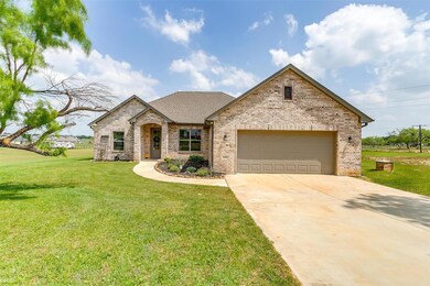 100 Stonegate Ave, Weatherford, TX 76087 - photo 4